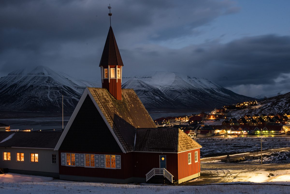Kirken i Longyearbyen Foto: Shutterstock