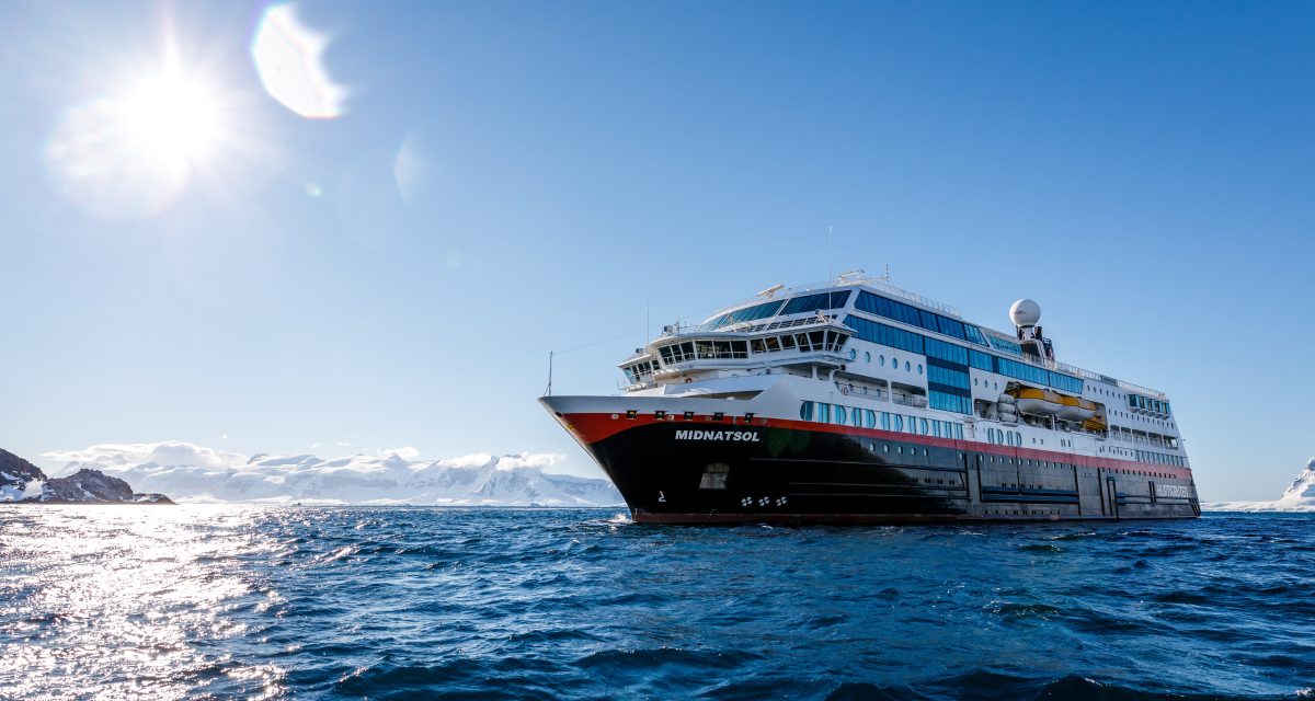 MS Midnatsol Foto Maximilian Schwarz Hurtigruten